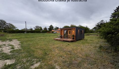 Na predaj záhrada 500m2 + 700m2 SPF, Komárno - Nová Stráž