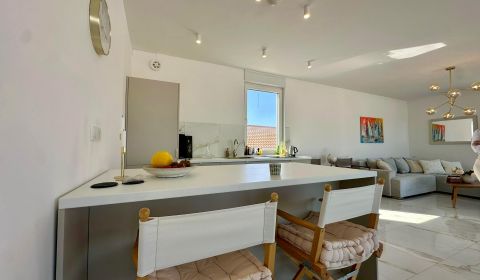 Chorvátsko, Trogir - zariadený penthouse, top lokalita 