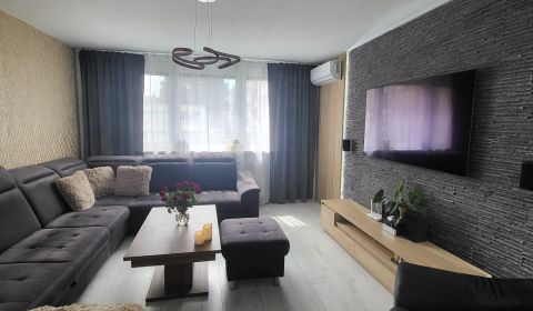 Ponúkame na predaj kompletne zrekonštruovaný byt na Beňadickej ul., BA