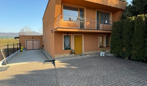 PREDAJ - Rodinný dom s veľkým pozemkom – Nitra, Lužianky 