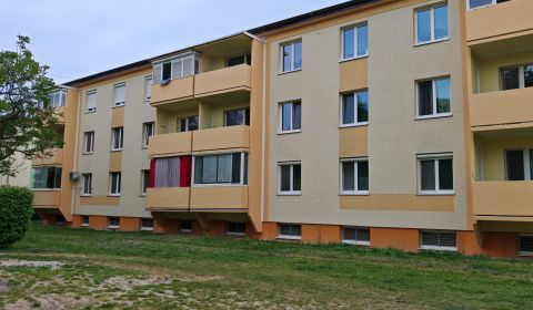 Na predaj 2-izbový byt v Šali