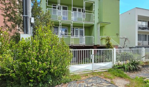 5i dom, 330m2, Čaňa, 6,3a pozemok, garáž, krb