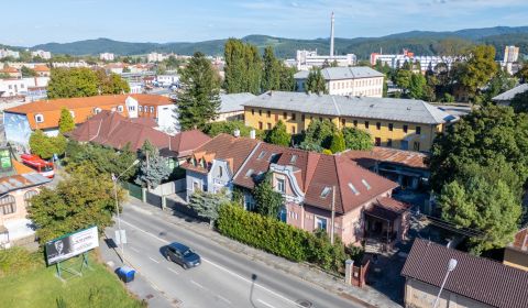 Exkluzívny predaj – veľkorysý rodinný dom pod Trenčianskym hradom