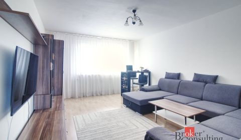 3-izbový byt po čiastočnej rekonštrukcii, Nitra – Petzwalova, 79 m²