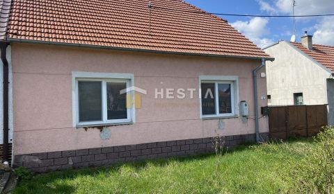 Na predaj 3-IZB. RODINNÝ DOM, pozemok 707 m2, Jablonica