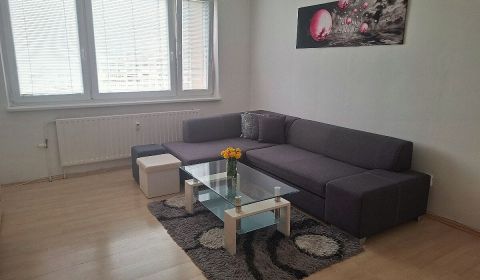 Prenájom krásny 3 izbový byt, Holíčska ulica, Bratislava V. Petržalka