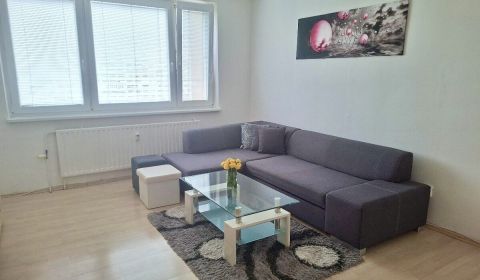 – PRENAJOM – 3 IZBOVÝ BYT – HOLÍČSKA – PETERŽALKA 