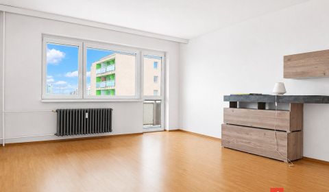 PREDAJ 3-izbový VEĽKÝ byt Prešovská ulica NIVY s garážou