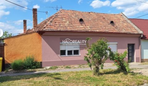 Predaj, rodinný dom Hlohovec, Šulekovo - EXKLUZÍVNE ...