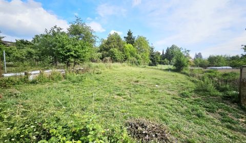 POZEMOK  Bánovce nad Bebravou – 794 m² / CENTRUM MESTA