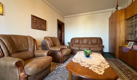 Na predaj: 2 izb.byt v CENTRE mesta + 2x BALKÓN, ŠATNÍK, PIVNICA