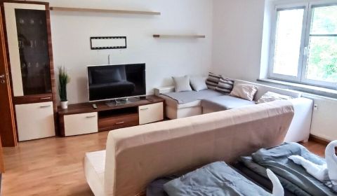 Prenájom pekný 1 izbový byt, Šancová ulica, Bratislava III. Nové Mesto