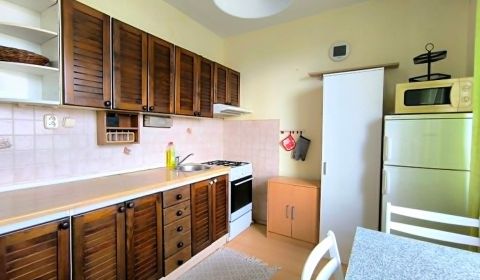 ‼️ EXKLUZÍVNE - TOPOĽČANY - 2 IZBOVÝ BYT NA PREDAJ,VÝBORNÁ LOKALITA‼️ 