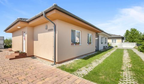 Na predaj – moderný 4 izbový rodinný dom|Most pri Bratislave – Studené