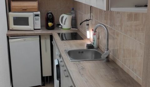 1-izb. byt, Krížná ul., Staré Mesto s veľkou lodžiou