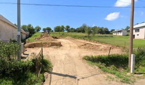 Na predaj stavebný pozemok o rozlohe - 2050 m² v obci Karná cca.15min.