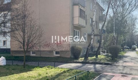 PREDANÉ- 2 izbový byt s balkónom blízko centra mesta Humenné