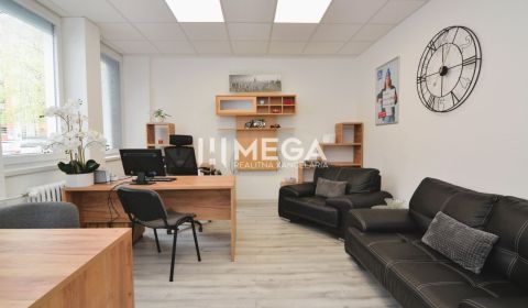 PRENÁJOM komerčného priestoru (32 m2) blízko centra Humenného