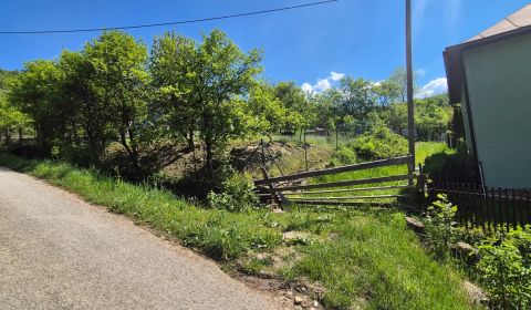 Predaj: Stavebný pozemok 649m2 v obci Lodno (MO)