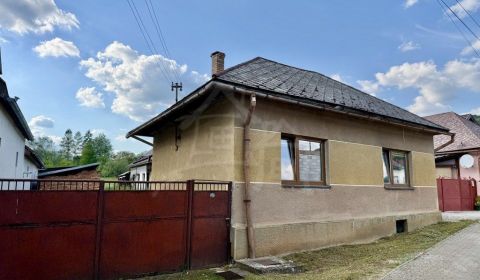 Vidiecky dom s veľkým pozemkom v obci Vyšný Medzev