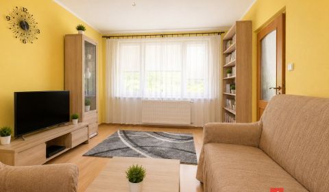 REZERVOVANÝ...Na predaj, 1izbový byt, Šalgotarjánska ulica, Banská Bys