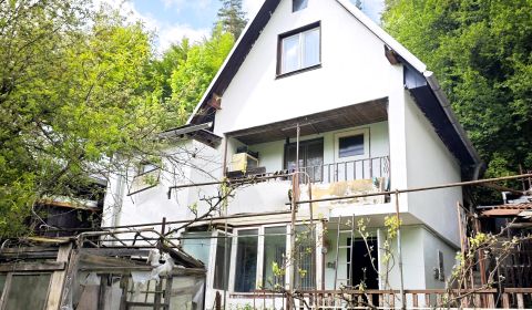 Predaj: Chata Laskomer, aj na celoročné bývanie 50m2 - 3 podlažia. 