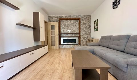– PRENAJOM – 3 IZBOVÝ BYT – BUDOVATEĽSKÁ – STUPAVA 