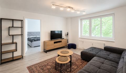 2 IZBOVÝ BYT, JARNÁ, KOŠICE - STARÉ MESTO