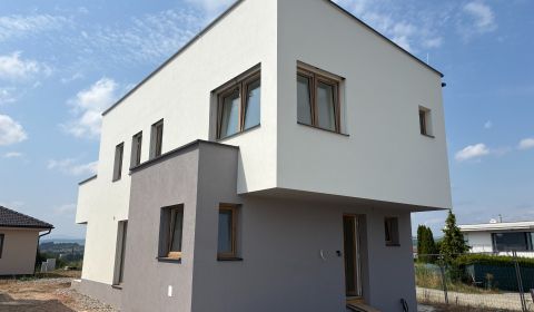 5-izbový RD s najväčším pozemkom v projekte, Ľubotice - Prešov