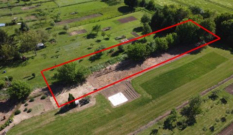 Výčapky – 172 m2 INVESTIČNÝ POZEMOK -  Predaj