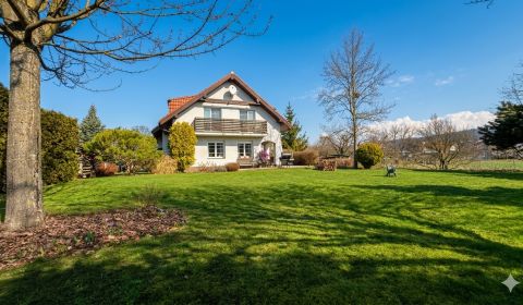 Nadštandardný Rodinný dom 1750m2 Zvolen - Sliač  na predaj 