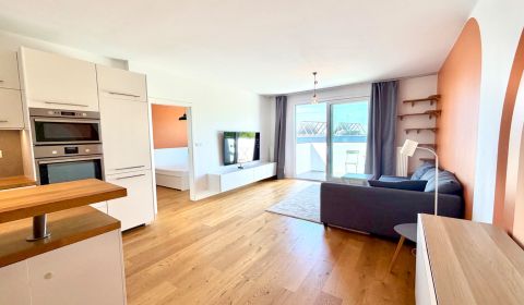 Moderný 2-izbový byt pri lese 67m2 s garážou | Kramáre