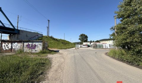 Najlacnejsia garáž v Bratislave | S bezplatným nájmom | Račianska ulic