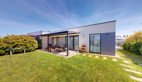 3-izbový dom 77m2 + pozemok 330m2 | Rovinka