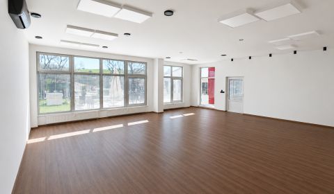 Prenájom obchodných, kancelárskych  priestorov – Banská Bystrica