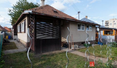 Čiastočne zrekonštruovaný rodinný dom - Liptovský Mikuláš - Palúdzka