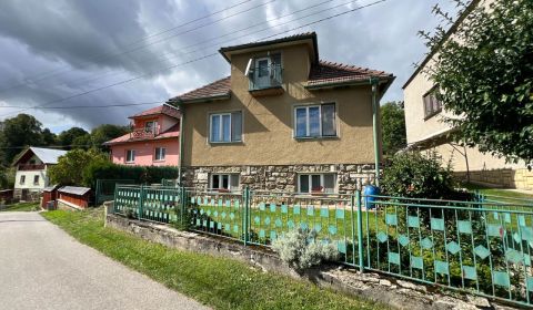 Predaj rodinného domu – Kalameny, Liptov