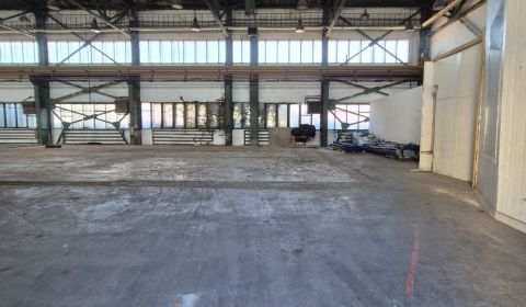 Prenájom skladu / výrobnej haly – 365 m², Galanta