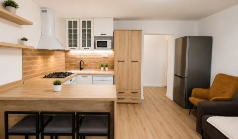 Komfortný 3-izbový byt po rekonštrukcii v centre Kežmarku