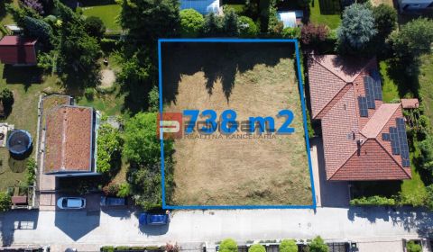 PREDAJ Najkrajší pozemok v Stupave Révová ulica 738 m2