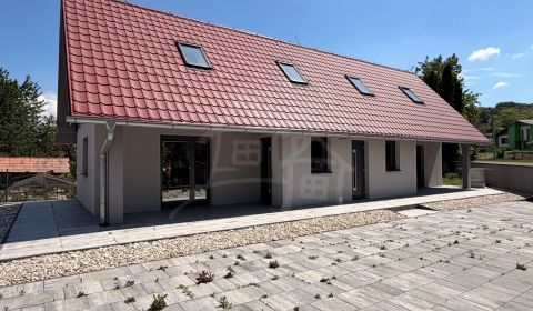 Investičná príležitosť v srdci Podhájskej – dva apartmány v jednej nov