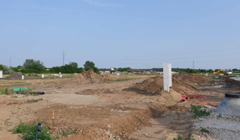 Na predaj stavebné pozemky od 606 m² do 1062 m² v obci Andovce