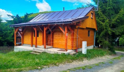 Útulná drevenička v malebnom prostredí Javorníkov na predaj
