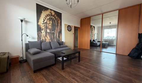 PREDAJ-2 IZBOVÝ BYT 45m2 - RUŽINOV
