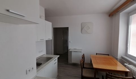 2 izbový byt na prenájom Martin Centrum 