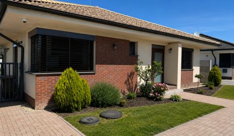 Moderný 4 izb. dom, kde sa býva životom I Mládežnícka štvrť - Galanta