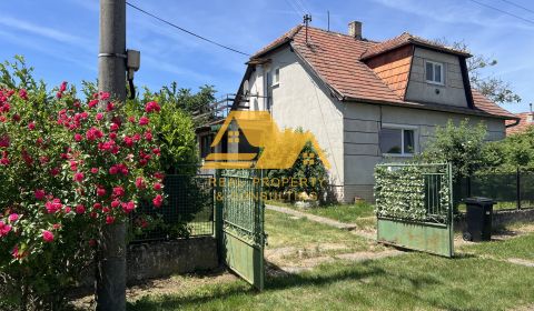 Exkluzívne! Predám vidiecky dom s pozemkom v obci Bardoňovo