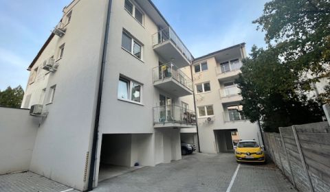 4-izbový byt (apartmán) v Starom Meste na Čajakovej ul.