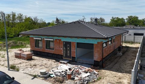 4-izbový rodinný dom s garážou v tichej lokalite Bernolákova, Hájna