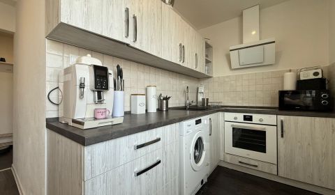 Na predaj 2i byt Levice, 50m2
